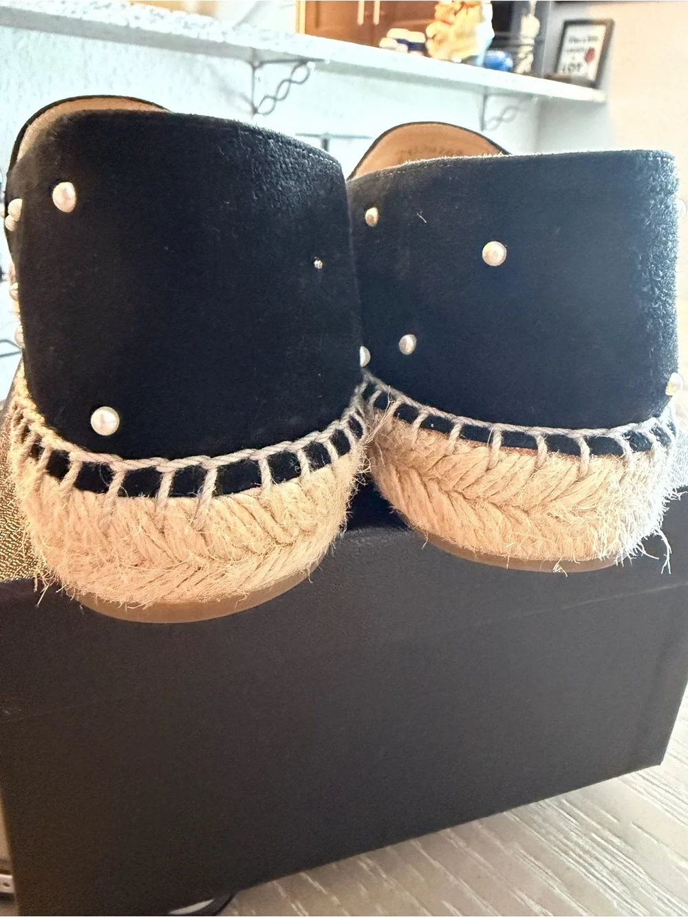 CHANEL Black Pearl CC-Embellished Espadrilles